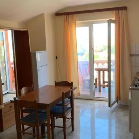 Ata Gostinjska kuća 3*