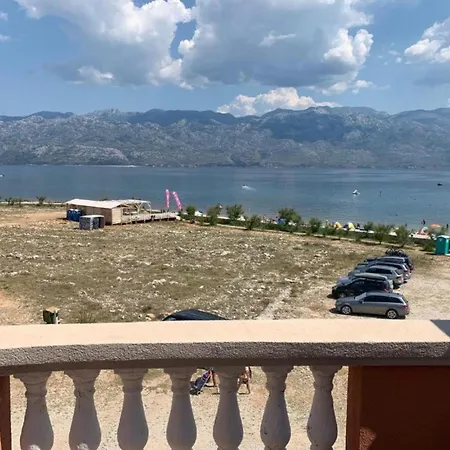 Gostinjska kuća Ata 3*